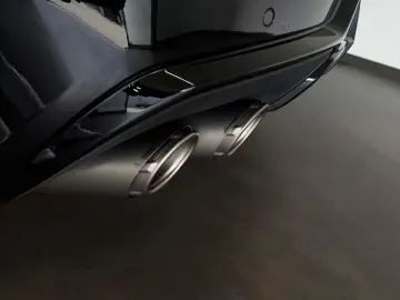 Urus 4.0 V8 PHEV SE