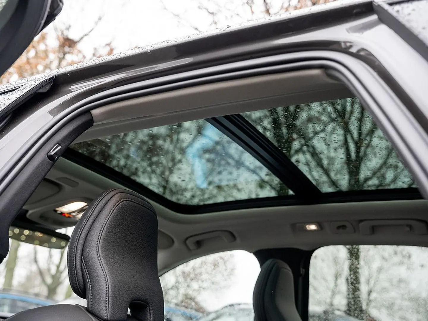 XC60 T6 Plus Dark Recharge AWD GJR PANO 360°