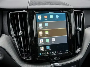 XC60 T6 Plus Dark Recharge AWD GJR PANO 360°