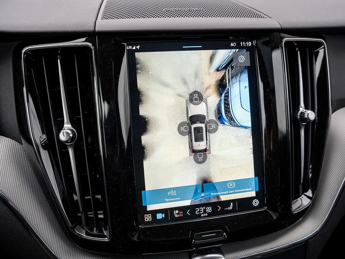 XC60 T6 Plus Dark Recharge AWD GJR PANO 360°