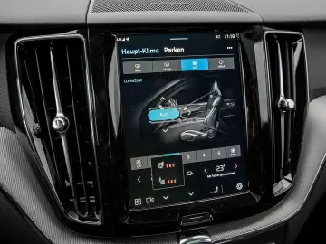 XC60 T6 Plus Dark Recharge AWD GJR PANO 360°