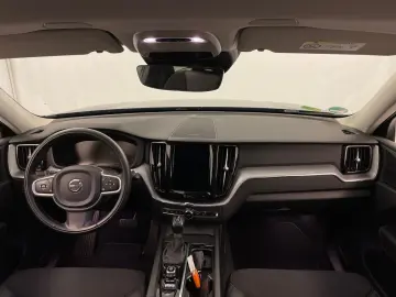 XC 60 D4 2WD Momentum Pro 360  AHK ACC BLIS LED