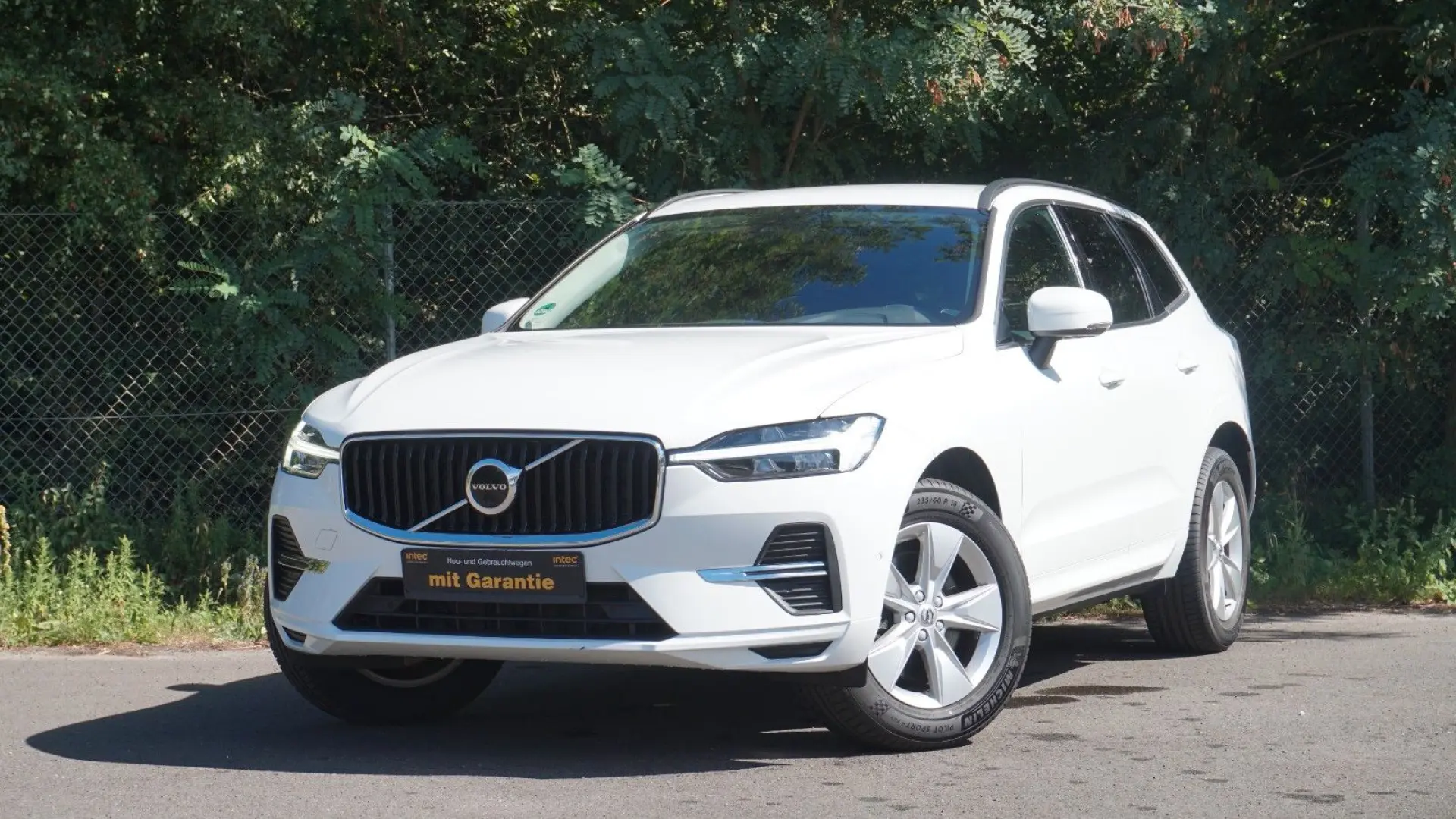 XC60 B4 Core LED 360  KeyGo Sitzheizung Facelift