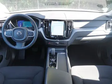 XC60 B4 Core LED 360  KeyGo Sitzheizung Facelift