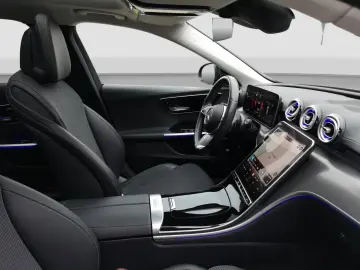 C 300 4M Avantgarde*Pano*DigiLight*AHK*Burmester