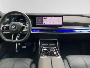 BMW 740 d xDrive M Sport|Bowers&Wilkins