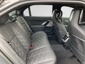 BMW 740 d xDrive M Sport|Bowers&Wilkins