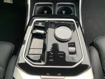 BMW 740 d xDrive M Sport|Bowers&Wilkins