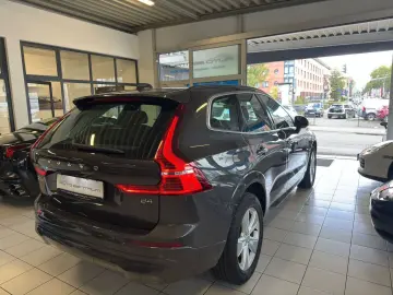 XC60 Momentum Pro 2WD/Facelift/Navi/Kamera