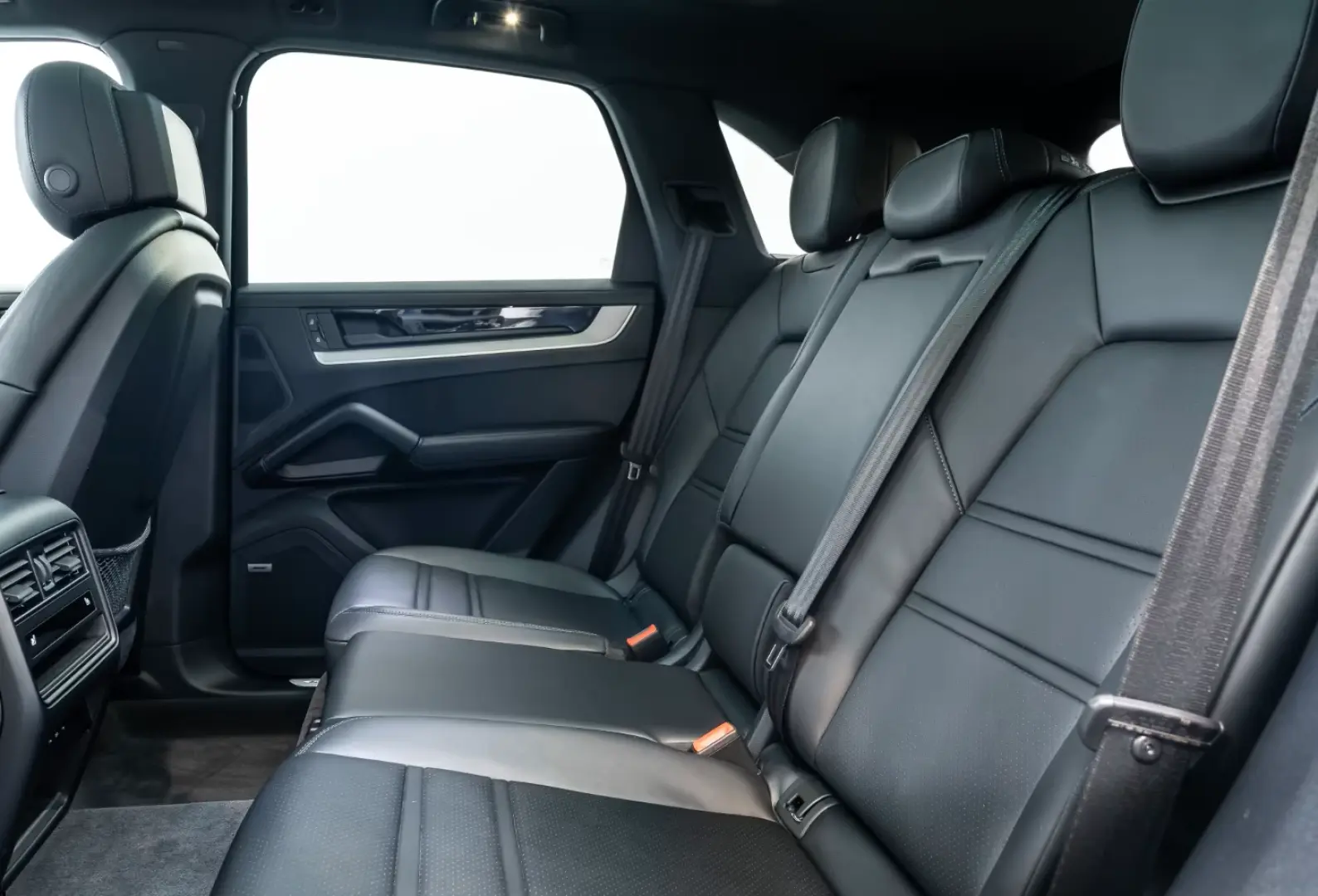 Porsche Cayenne E-Hybrid el. AHK InnoDrive Luft BOSE