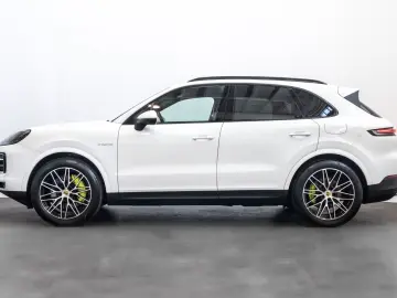 Porsche Cayenne E-Hybrid el. AHK InnoDrive Luft BOSE