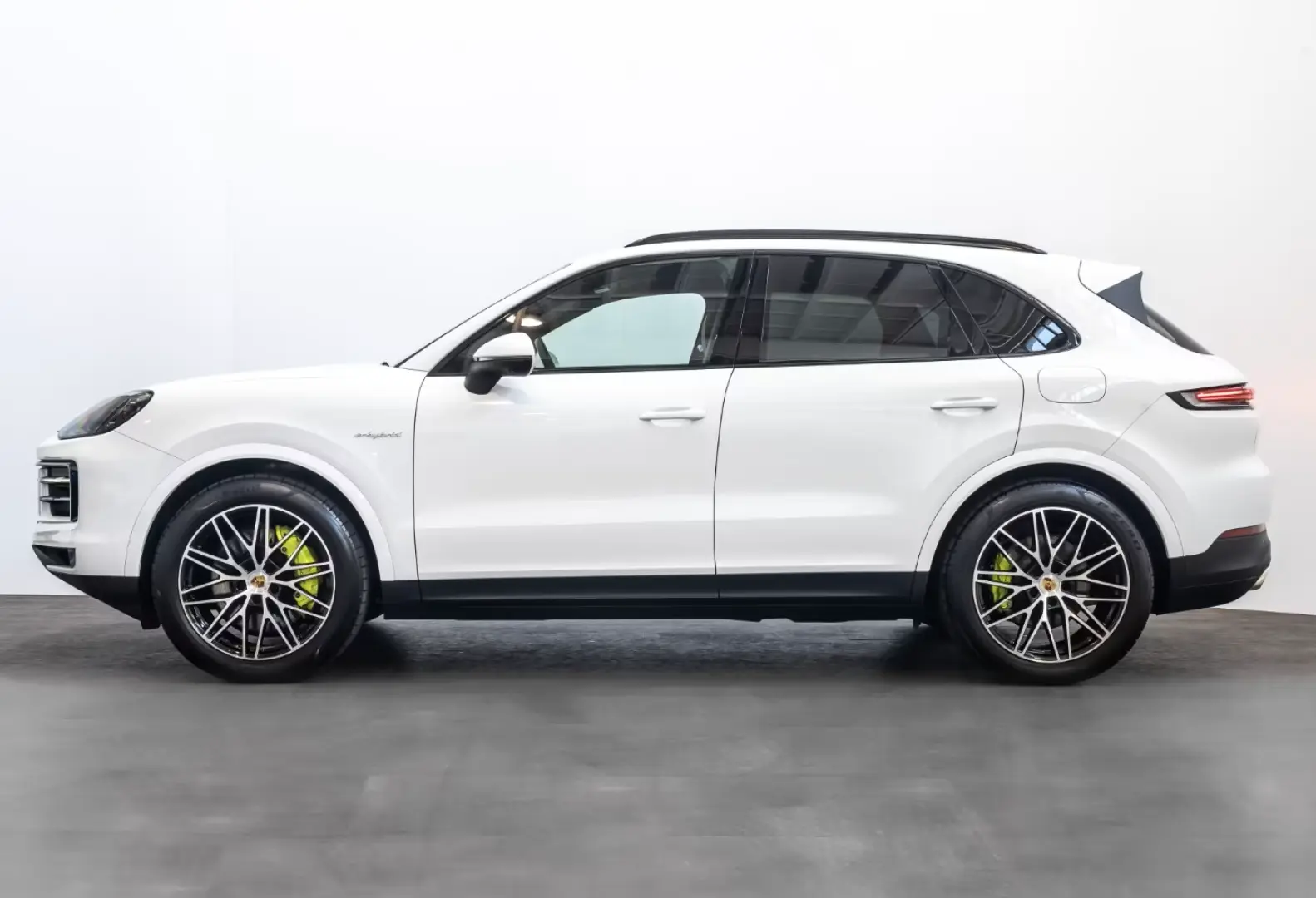 Porsche Cayenne E-Hybrid el. AHK InnoDrive Luft BOSE