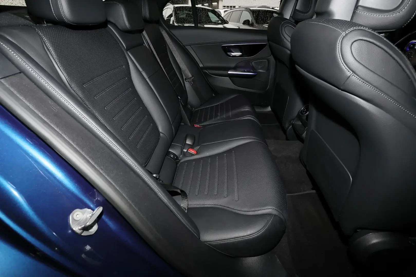 C 200 4M AMG MBUX+KAMERA+NIGHT PAKET+CARPLAY+19