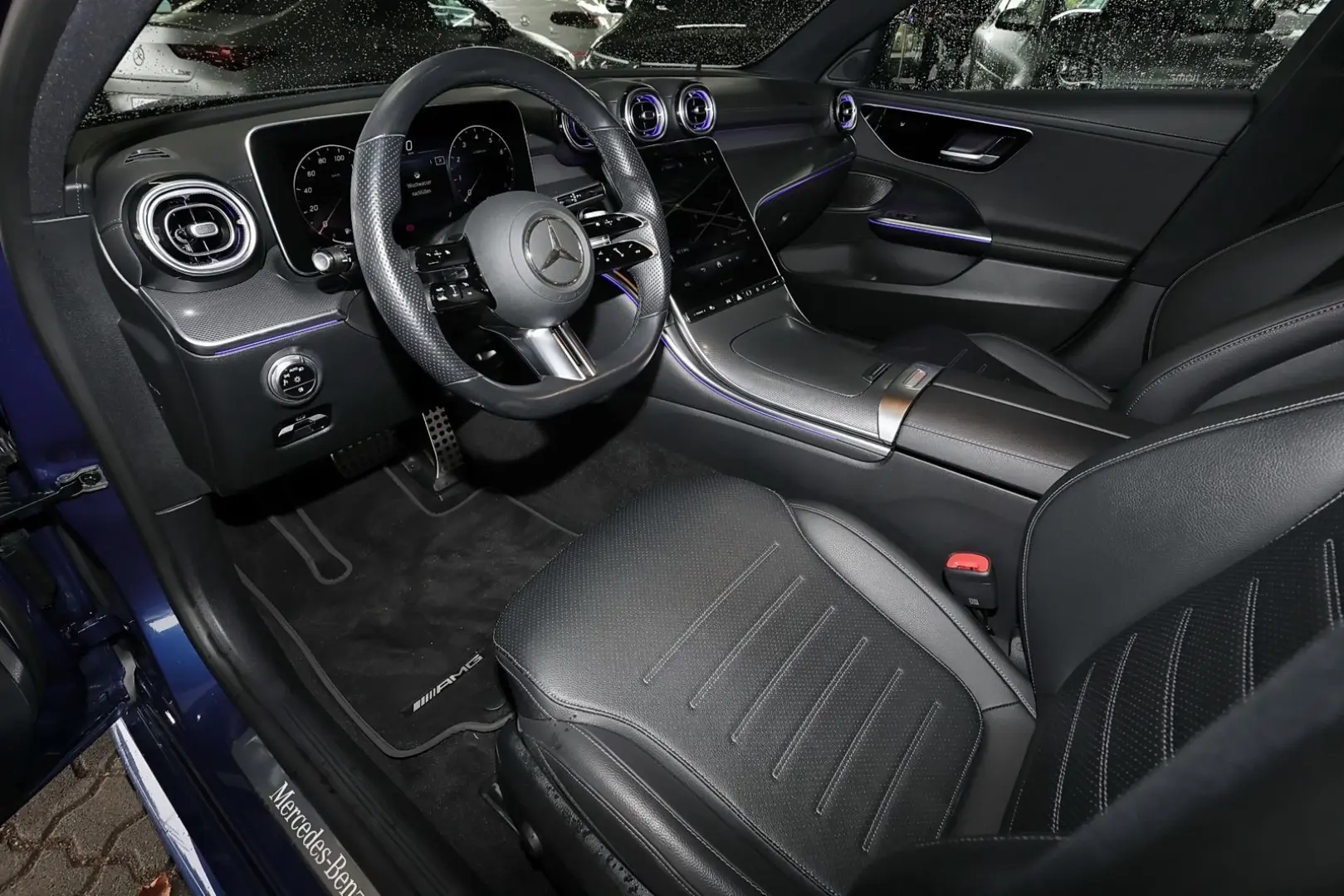 C 200 4M AMG MBUX+KAMERA+NIGHT PAKET+CARPLAY+19
