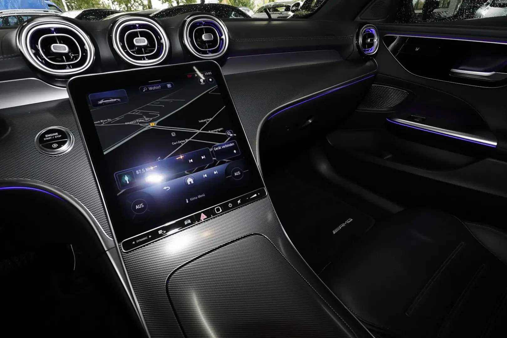 C 200 4M AMG MBUX+KAMERA+NIGHT PAKET+CARPLAY+19