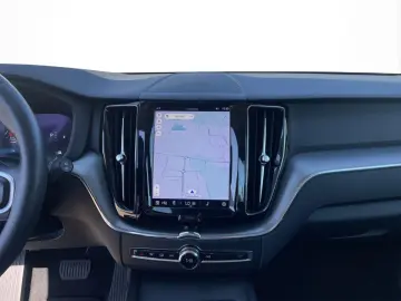 XC60 B4 Mild-Hybrid Benzin Automatikgetriebe (14