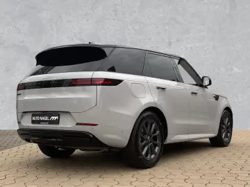 Range Rover Sport D300 Dynamik