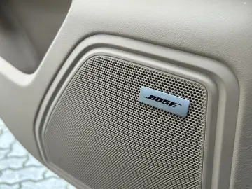 Macan S