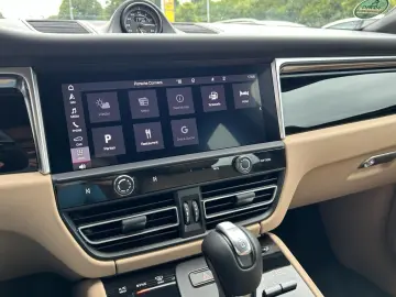 Macan S