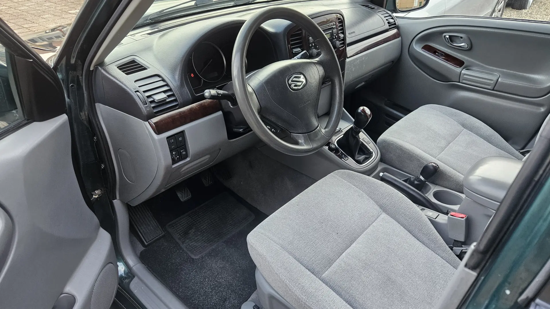 Suzuki Grand Vitara XL