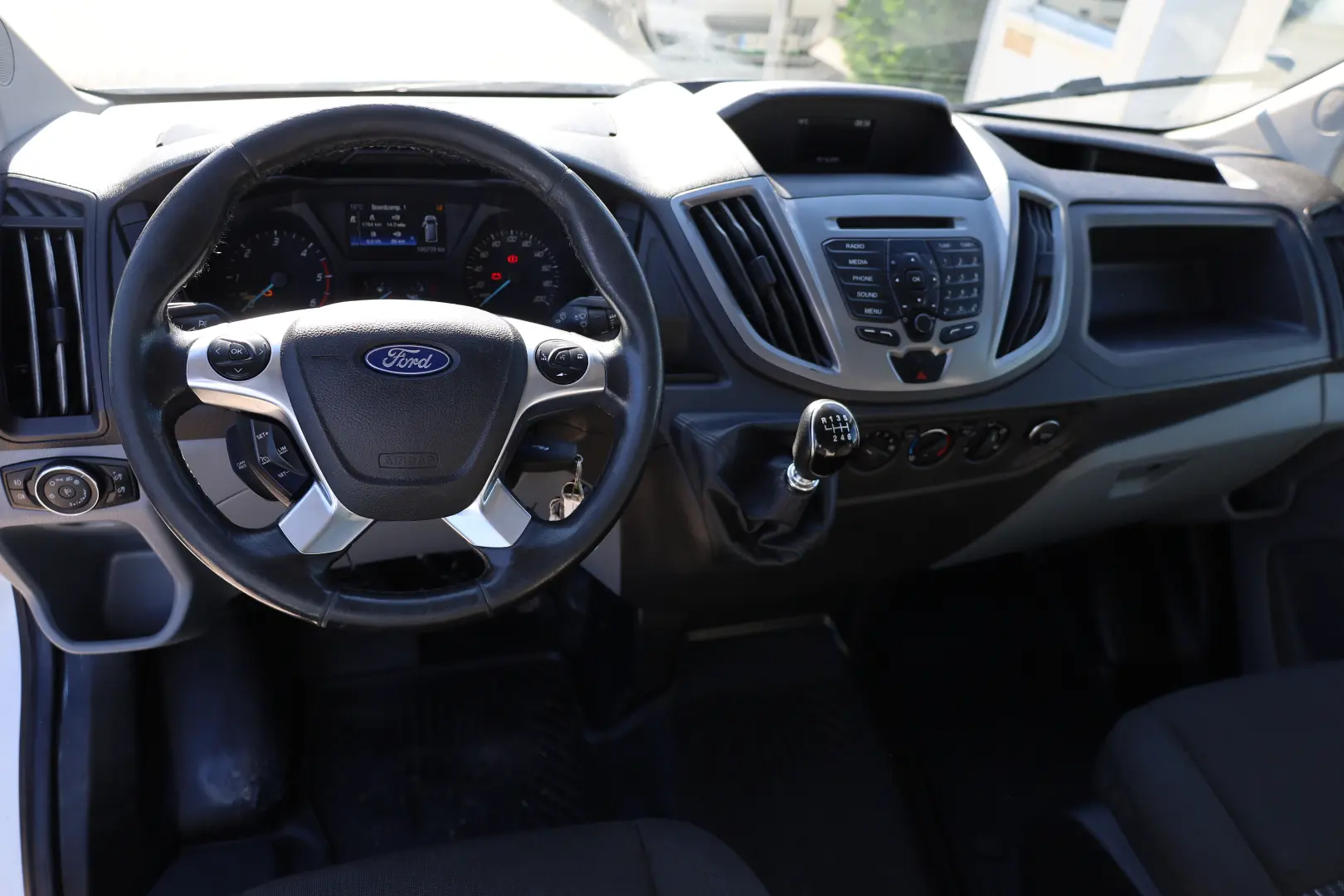 Ford Transit L4H3 2.0 105cp