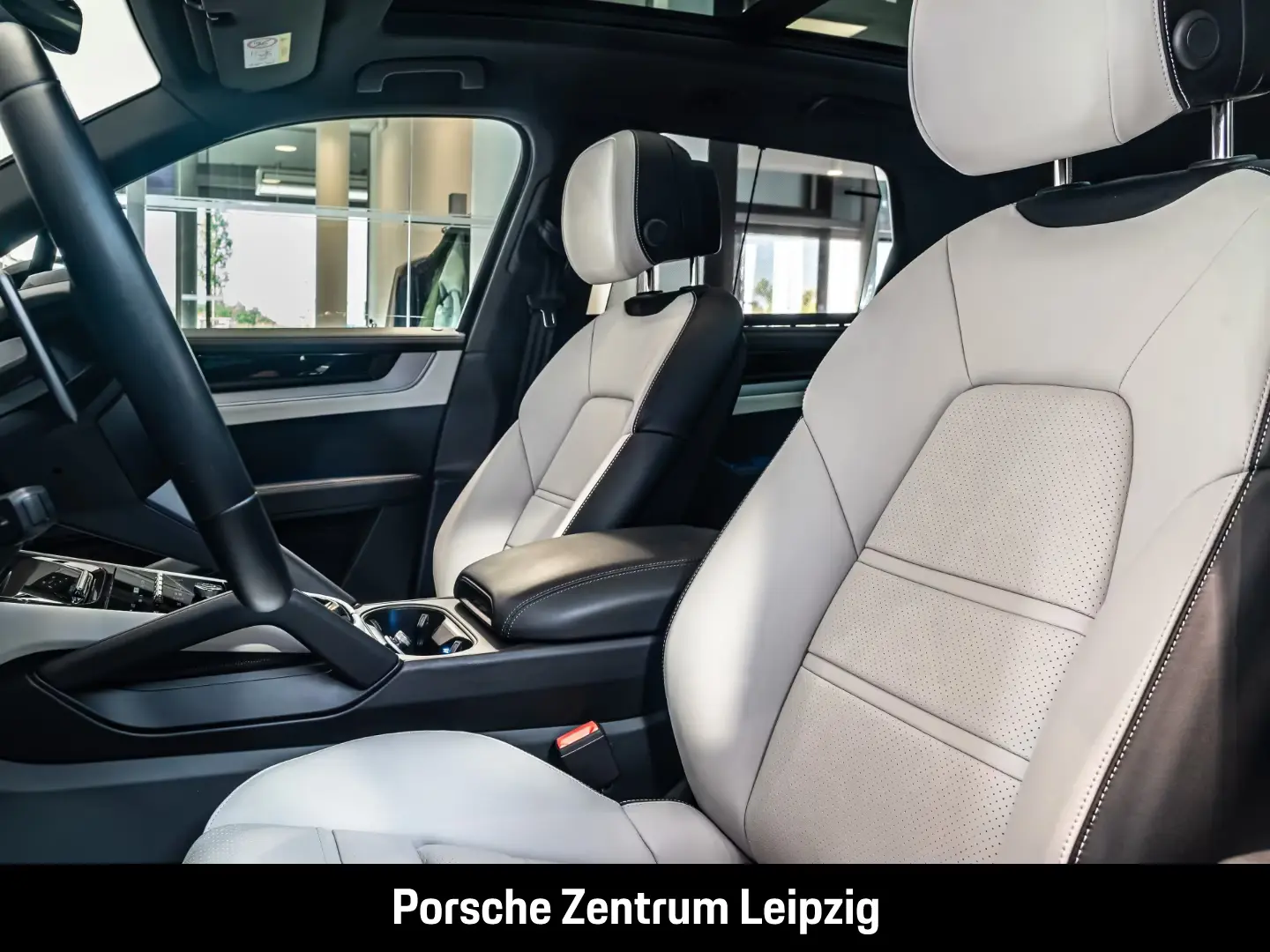 Porsche Cayenne Direcție E-Hybrid 22