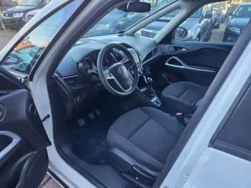Opel Zafira C