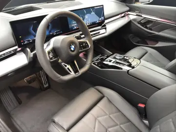 BMW 520 d xDrive Limousine [M Sport, HUD