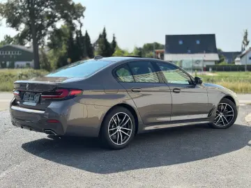 530 d xDrive M Sport Individual LED Kamera Hi-Fi