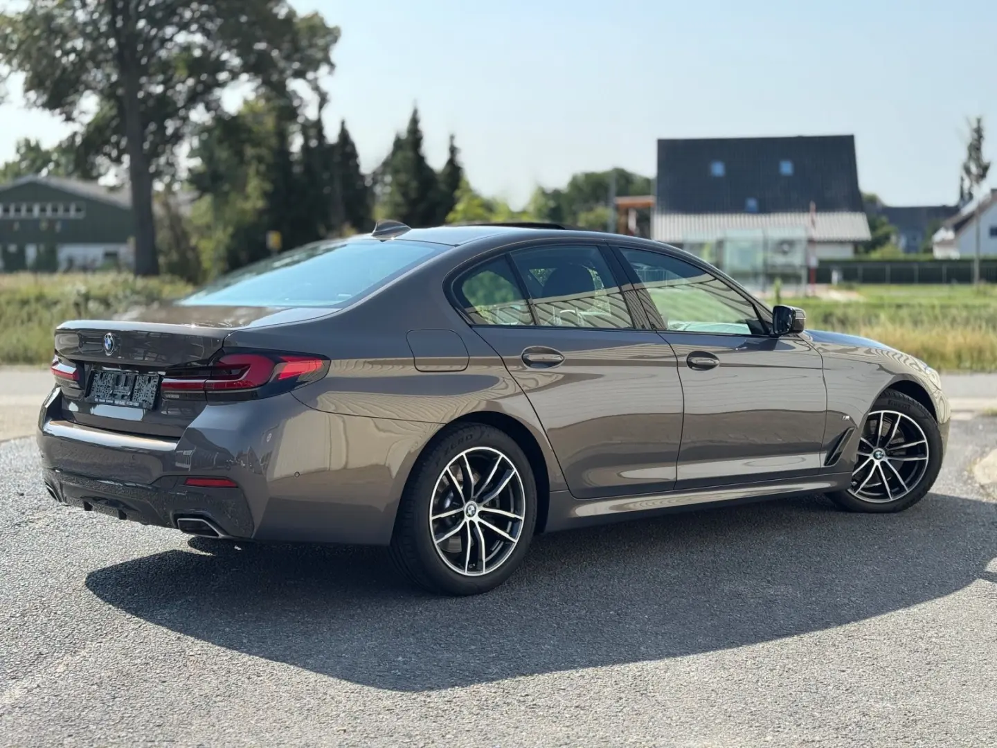 530 d xDrive M Sport Individual LED Kamera Hi-Fi