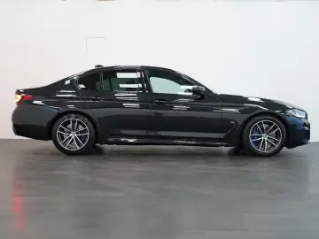 530d M Sport LASER HUD LEDER PANO Memory Keyless
