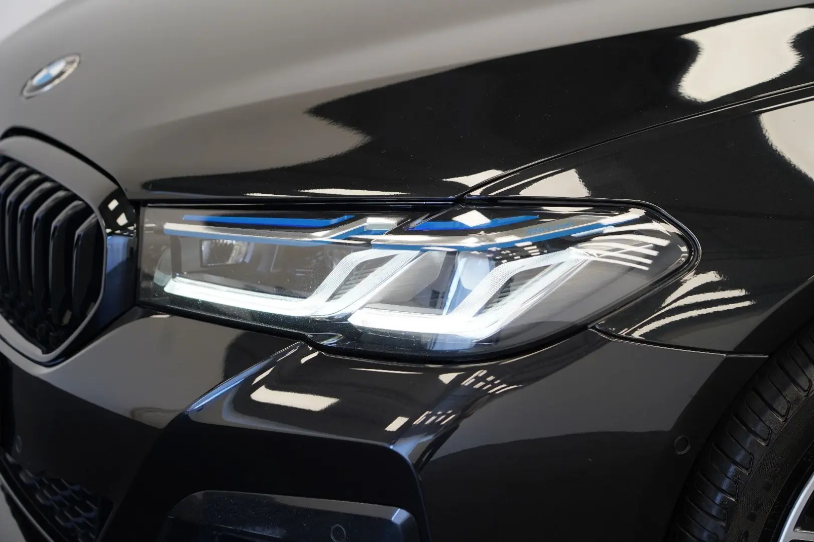 530d M Sport LASER HUD LEDER PANO Memory Keyless