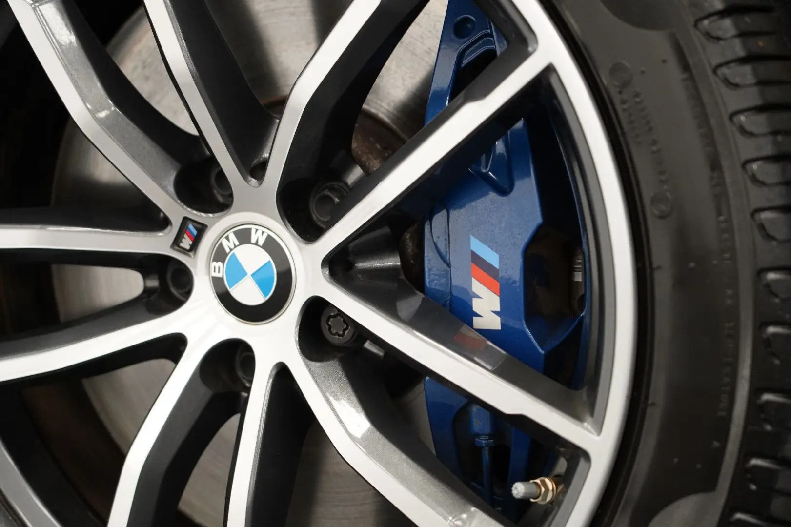 530d M Sport LASER HUD LEDER PANO Memory Keyless