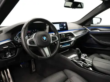 530d M Sport LASER HUD LEDER PANO Memory Keyless