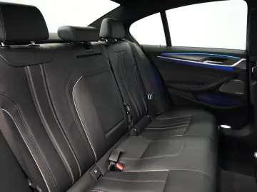 530d M Sport LASER HUD LEDER PANO Memory Keyless