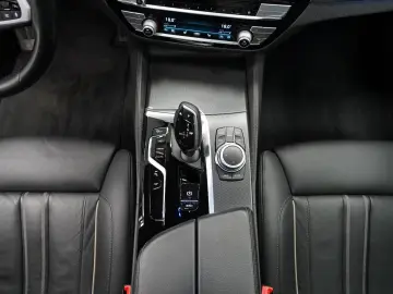530d M Sport LASER HUD LEDER PANO Memory Keyless