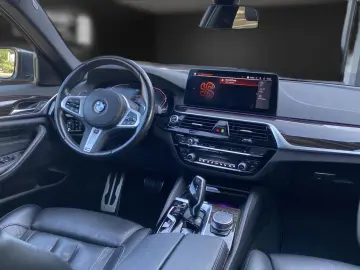 530 i xDrive M Sport Sdach HUD Laser ACC belüSit