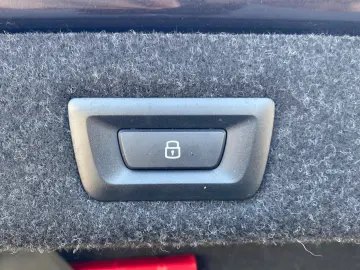 530 i xDrive M Sport Sdach HUD Laser ACC belüSit