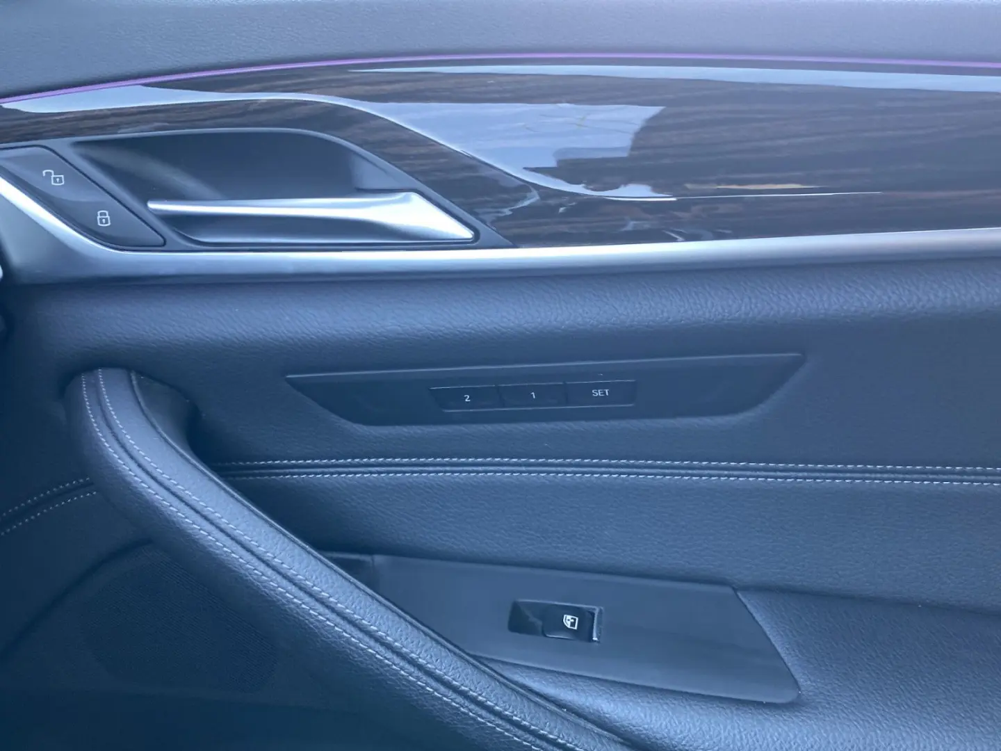 530 i xDrive M Sport Sdach HUD Laser ACC belüSit