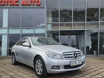 Mercedes-Benz C220