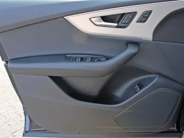 Q8 55TFSIe qu BLACK HUD AHK AIRS. MATRIX 360KAME