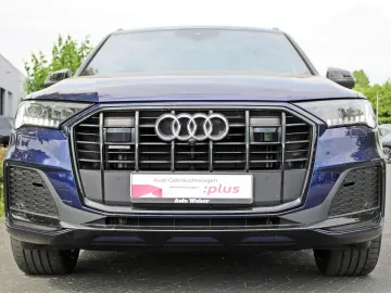 Q7 50TDI S LINE BLACK PANO HUD STHZ AHK MATRIX