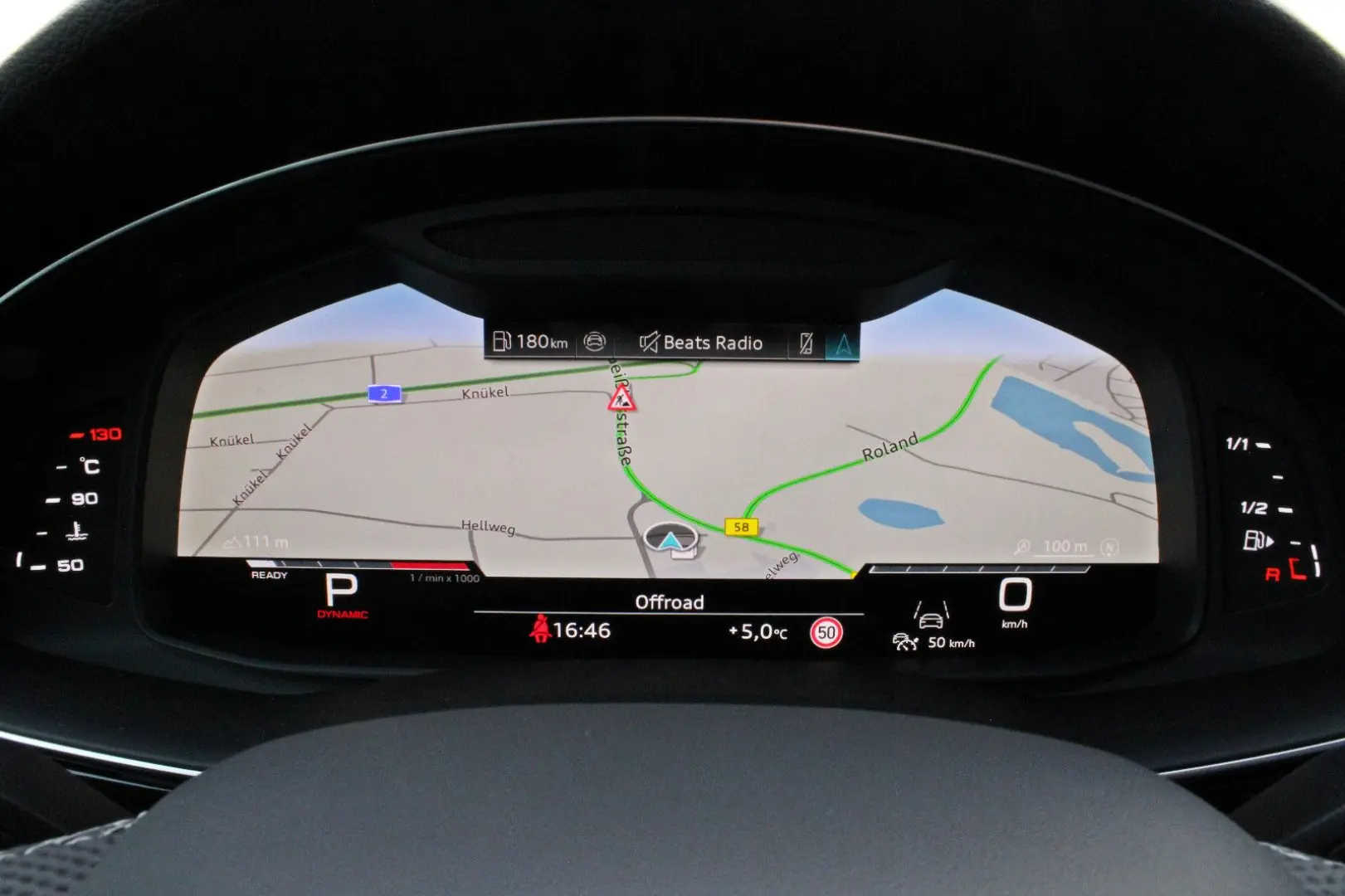 Q7 50TDI S LINE BLACK PANO HUD STHZ AHK MATRIX