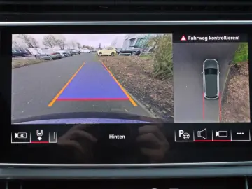 Q7 50TDI S LINE BLACK PANO HUD STHZ AHK MATRIX