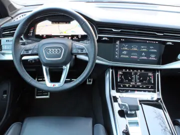Q7 50TDI S LINE BLACK PANO HUD STHZ AHK MATRIX