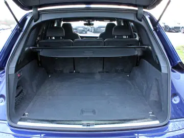 Q7 50TDI S LINE BLACK PANO HUD STHZ AHK MATRIX