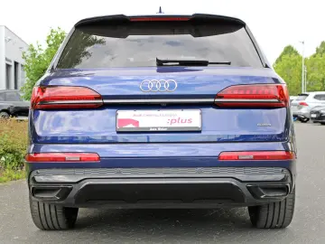 Q7 50TDI S LINE BLACK PANO HUD STHZ AHK MATRIX