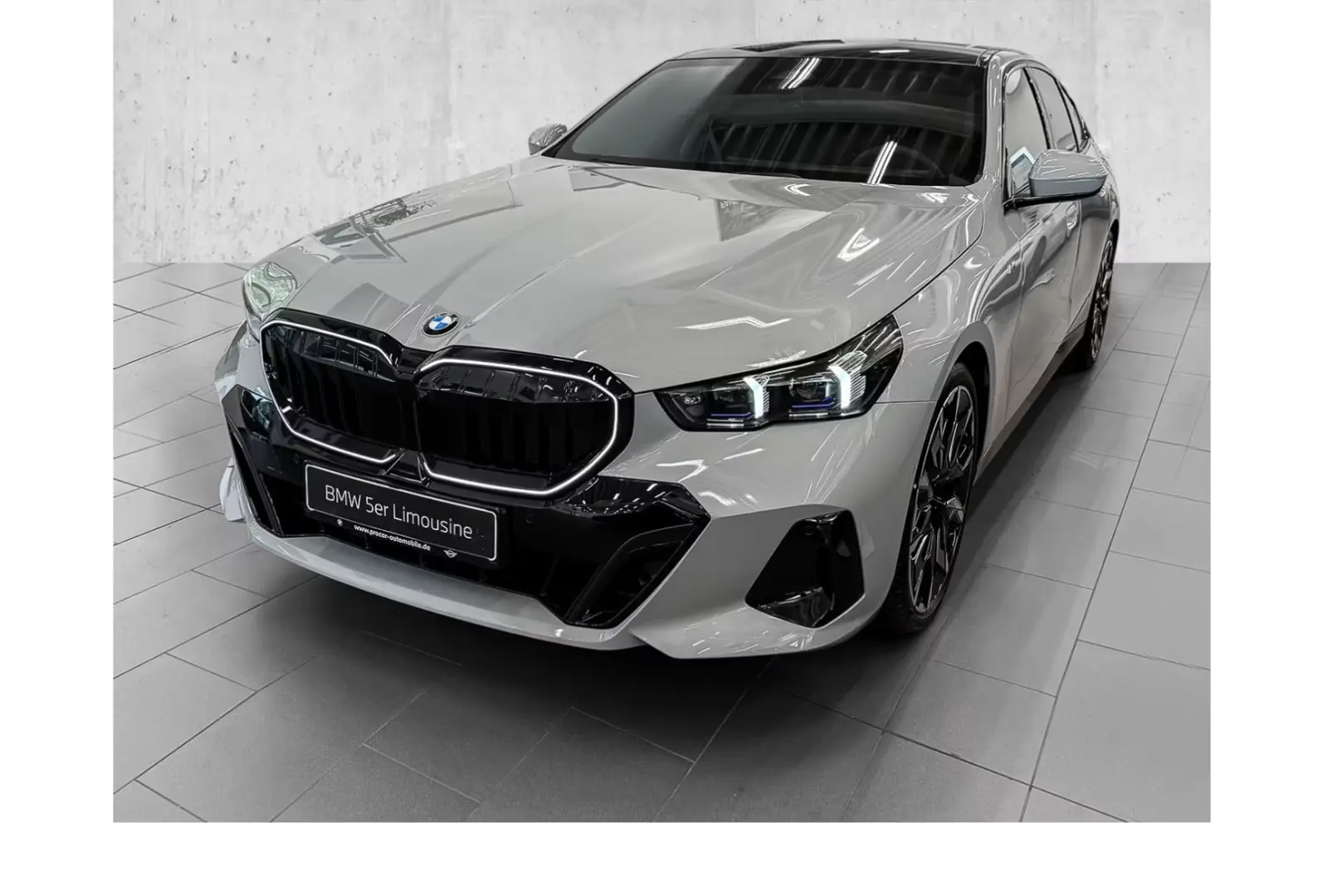 BMW 520 d xDrive M Sport HUD PANO ACC
