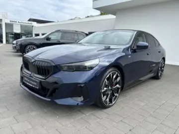 BMW 540 d Pachet xDrive Sedan M Sport