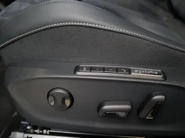 ID.7 Pro Wärmepumpe AHK 360° e.Sitze MatrixLed